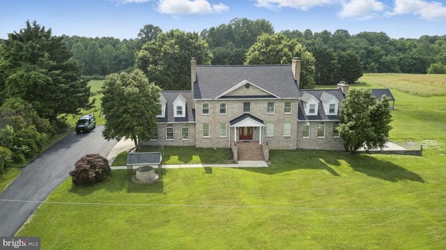 75 W Bay Front Rd, Lothian