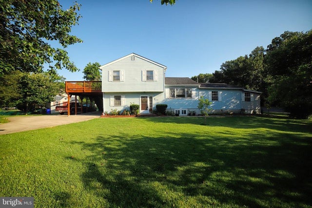 399 Hilltop Ln, Annapolis