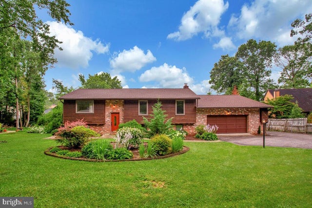 1428 Oak Bluff Rd, Edgewater