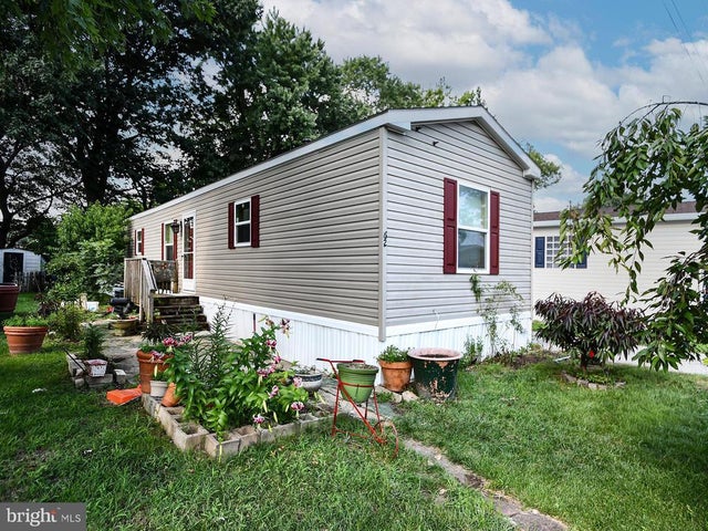 62 Bruce St S, Laurel