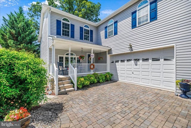 303 North Dr, Severna Park