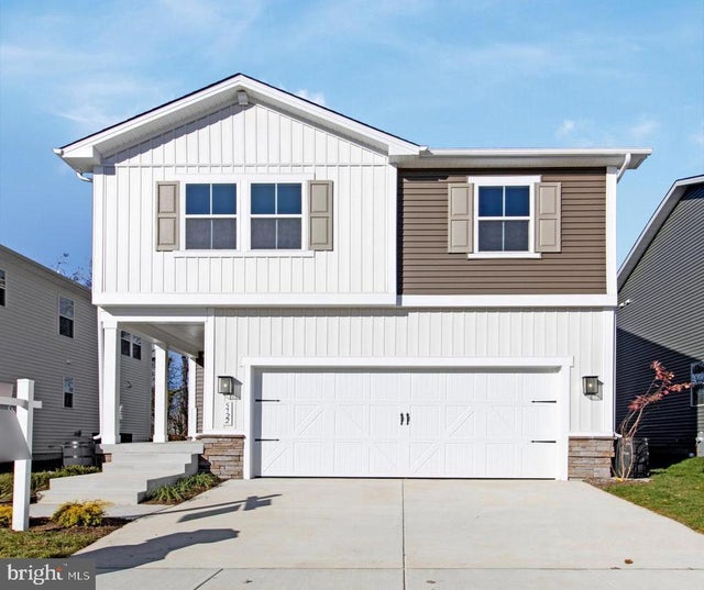 5722 Howard Dr, Glen Burnie