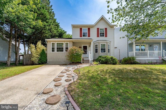 983 Pebblestone Rd, Pasadena