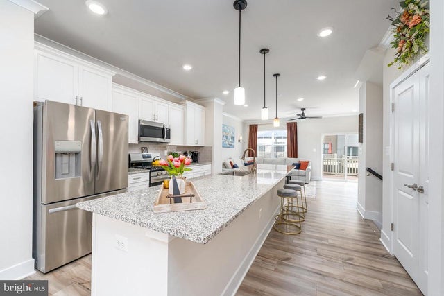 824 Teacher Mitchell Rd, Glen Burnie