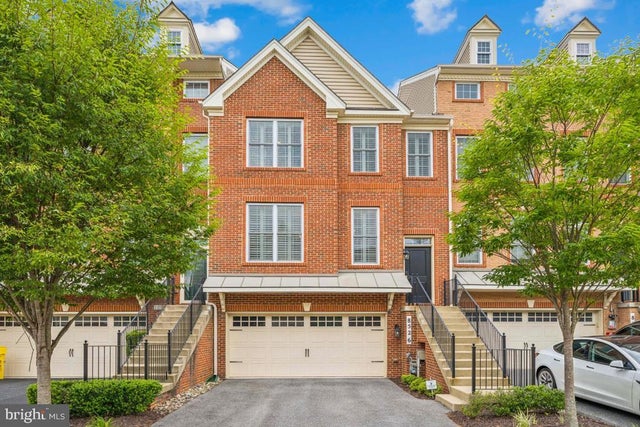 8526 Pine Springs Dr, Severn