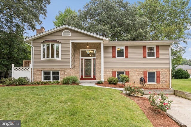485 White Cedar Ln, Severna Park