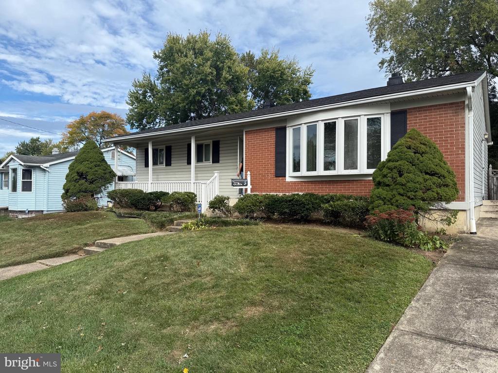 331 Old Line Ave, LAUREL