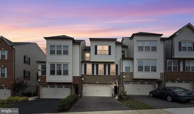 7820 Mine Run Rd, Hanover