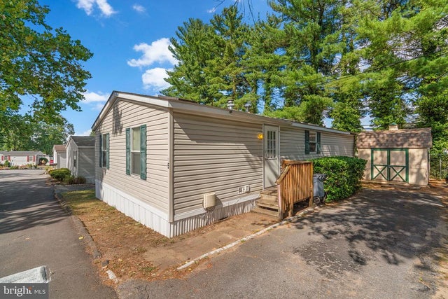 5 S Paula Street, Laurel
