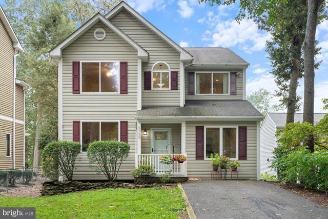 359 Valley Stream Rd N, Severna Park