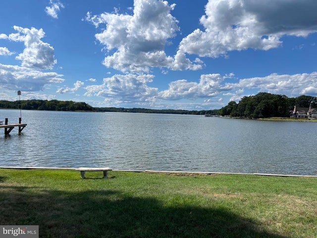 1663 Cliff Dr, Edgewater