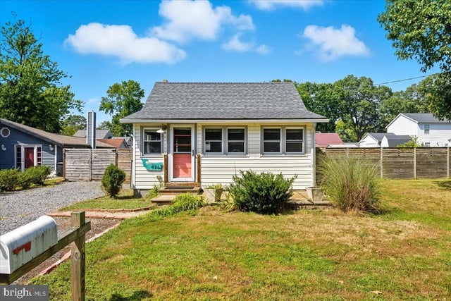 4962 Elm St, Shady Side