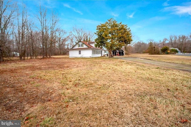 6037 Drum Point Rd, Deale