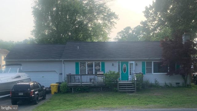 4900 Thomas Dr, Shady Side