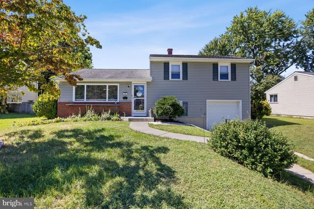 612 Carolyn Rd, Glen Burnie