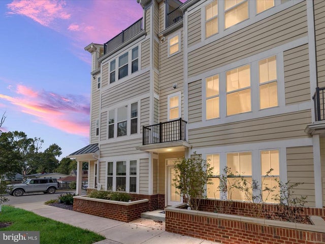 812 Francis Harris Pl, Annapolis
