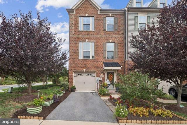 2612 Fiat Dr, Hanover