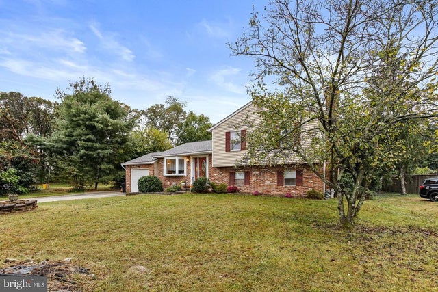 1212 Scattered Pines Ct, Severn