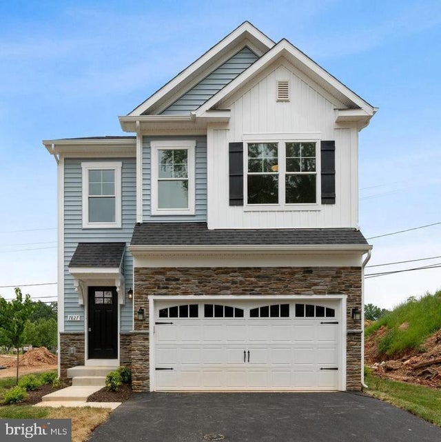 305-a Lakeview Ave, Edgewater