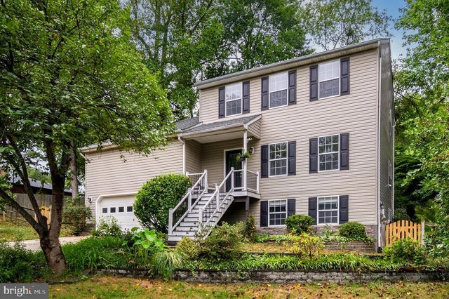 701 Sonne Dr, Annapolis