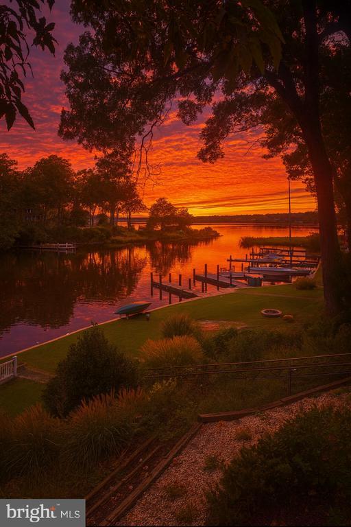 111 Virginia Ave, Edgewater