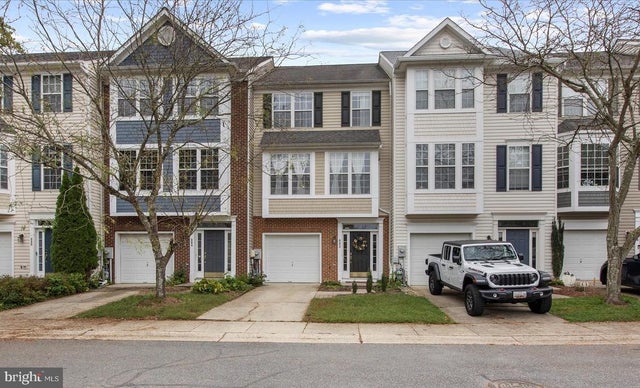 882 Stonehurst Ct, Annapolis