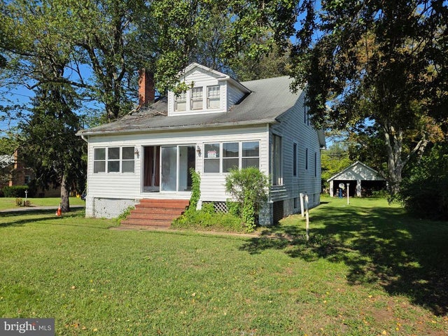 2720 Solomons Island Rd, Edgewater