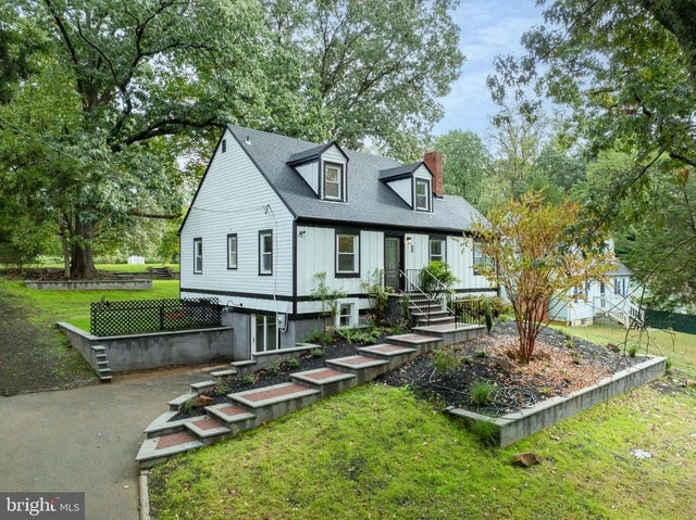 228 Dubois Rd, Annapolis