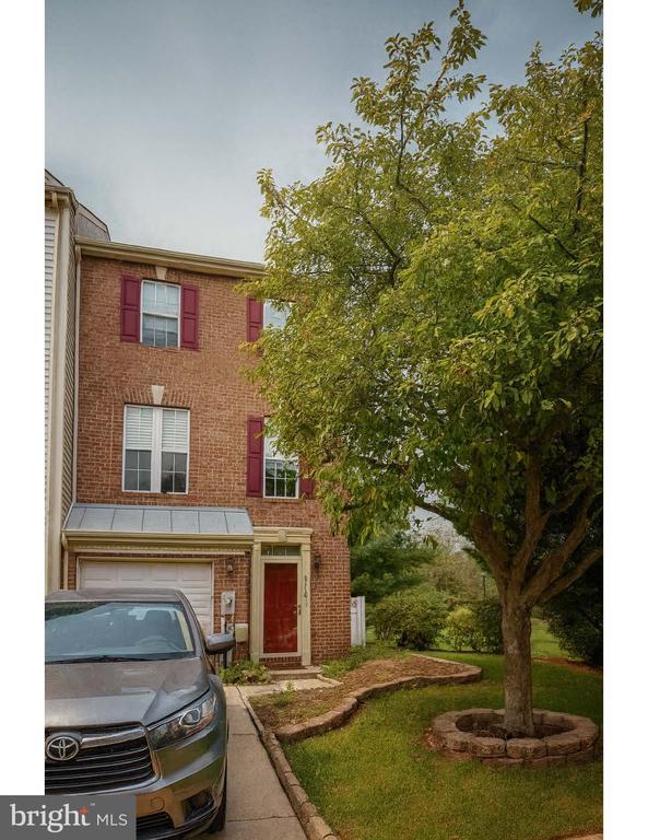 8110 Bravo Ct, Pasadena