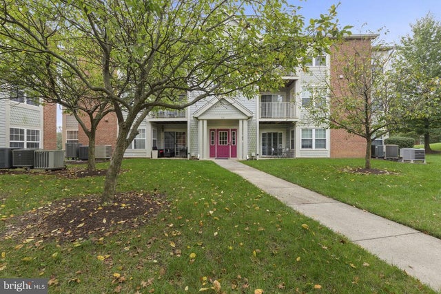 308 Blue Water Ct #102, Glen Burnie