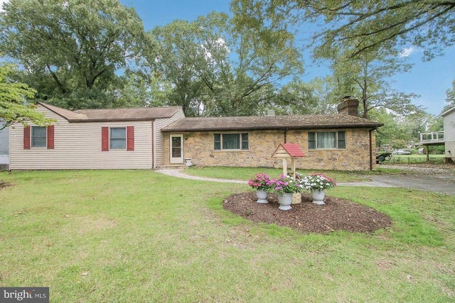 1037 Dockser Dr, Crownsville