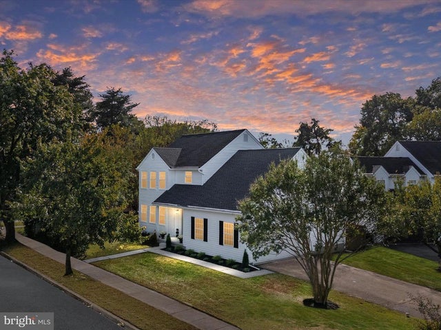 701 Kenora Ct, Millersville