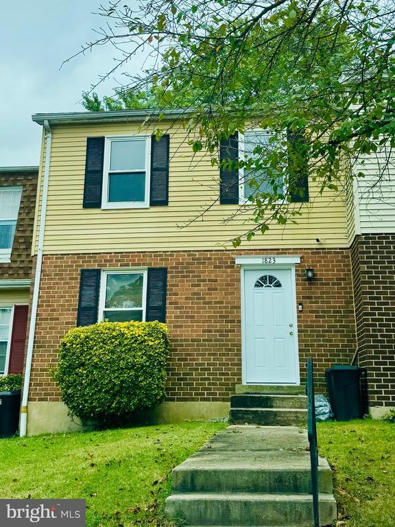 1823 Jaybird Ct, Severn