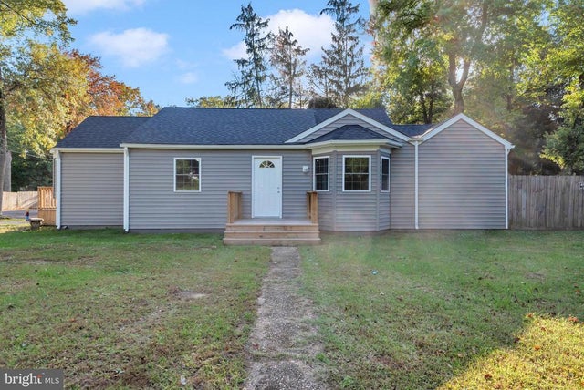 4477 Mountain Rd, Lake Shore