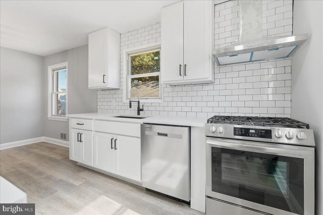 305 Newfield Rd, Glen Burnie