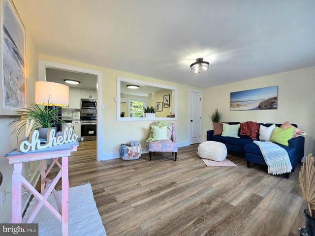 234 Arundel Rd, Pasadena