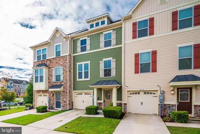 613 Foxwood Dr, Glen Burnie