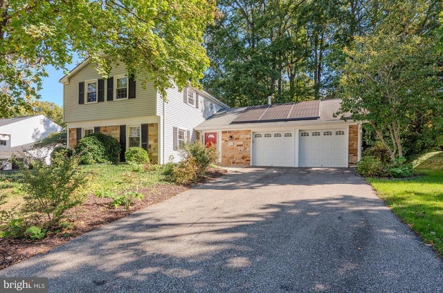 1722 Tedbury St, Crofton