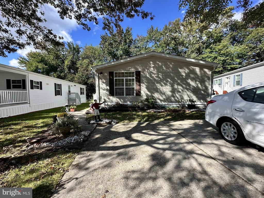 8006 Fair Breeze Dr, SEVERN