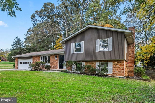 1759 Daisey Ct, Millersville