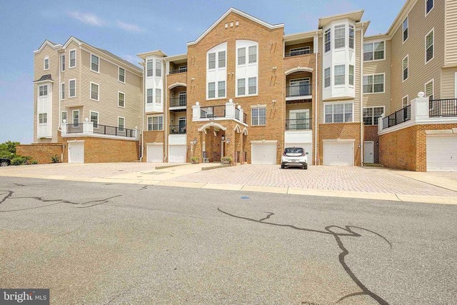 8610 Fluttering Leaf Trl #208, Odenton