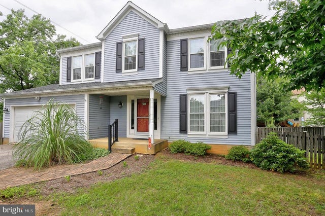 758 Sunnyfield Ln, Baltimore