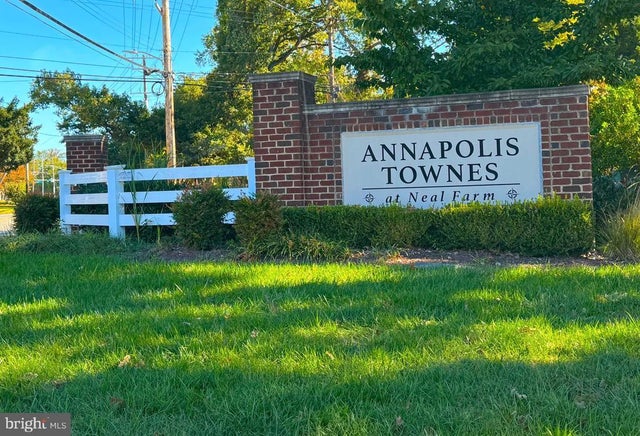 606 James Walker Pl, Annapolis