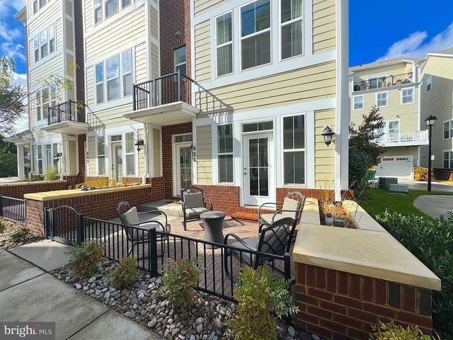 606 James Walker Pl, Annapolis