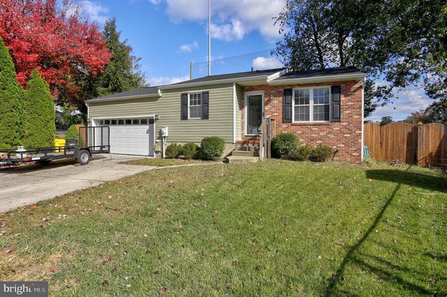 87 Bar Harbor Rd, Pasadena