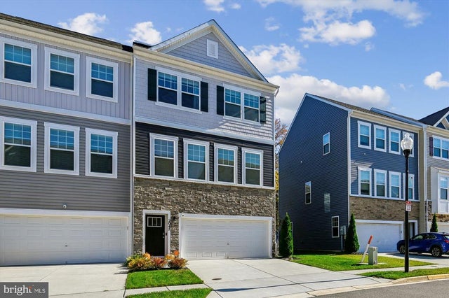 2047 Hinshaw Dr, Odenton