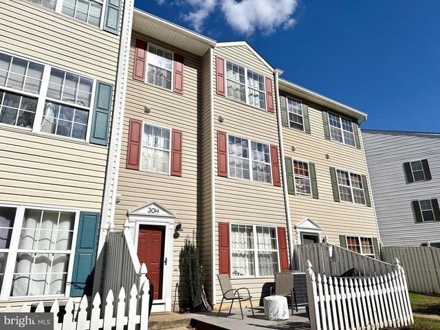 30-h Ironstone Ct, Annapolis