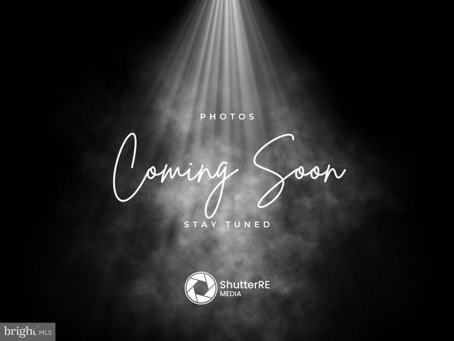 492 Center St, Pasadena