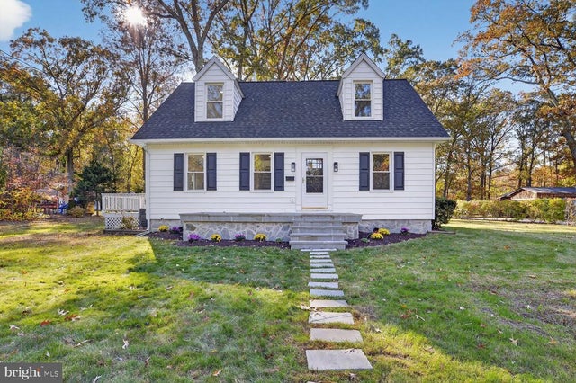 106 Railroad Ave, Pasadena