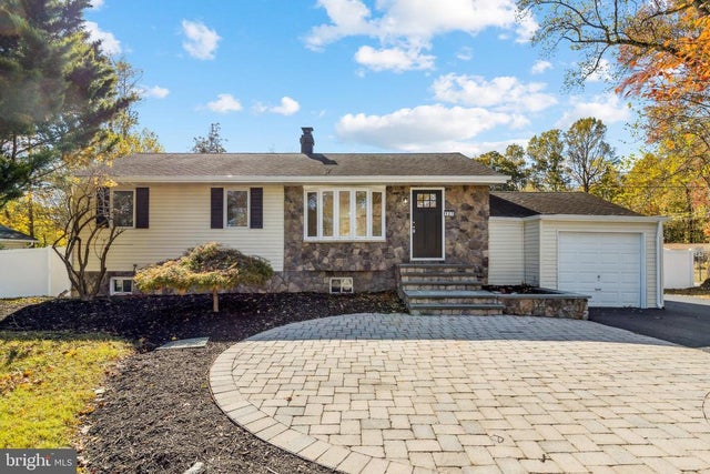 127 Duval Ln, Edgewater